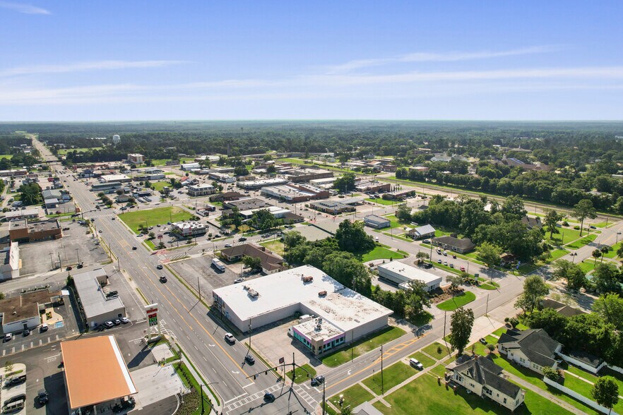 More Photos Of 298 W Orange St, Jesup Restaurant For Sale