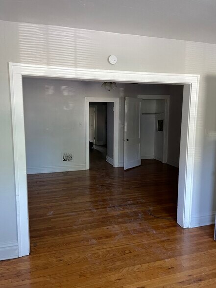 More Photos Of 4726 S Grand Blvd, Saint Louis Apartments For Sale