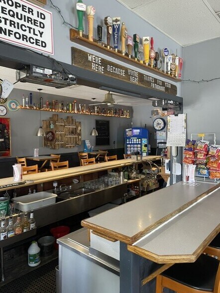 More Photos Of 300 Carew St, Chicopee Restaurant For Sale