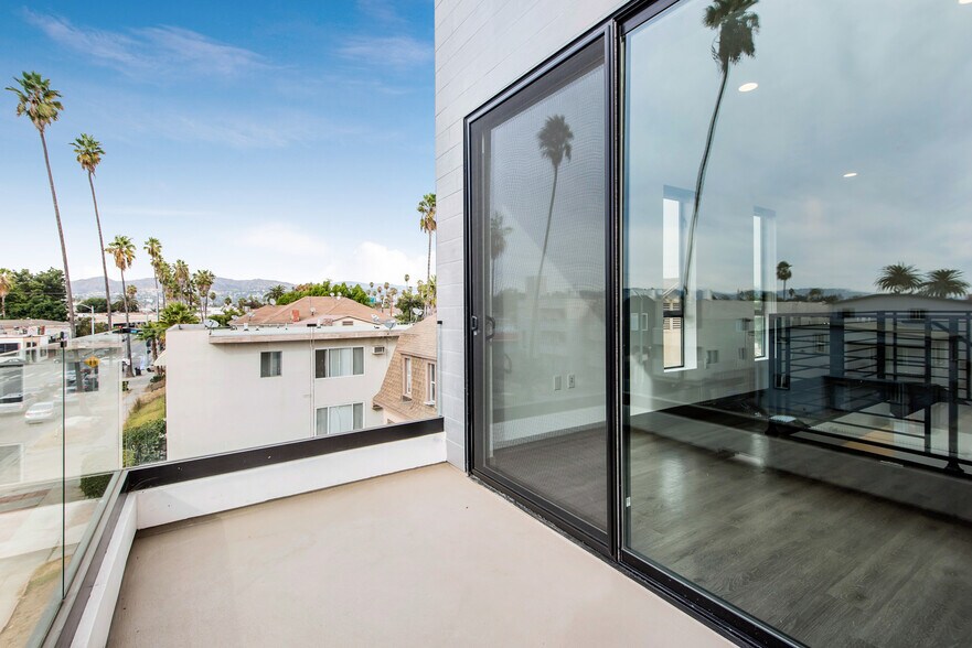 More Photos Of 644 N Normandie Ave, Los Angeles Apartments For Sale