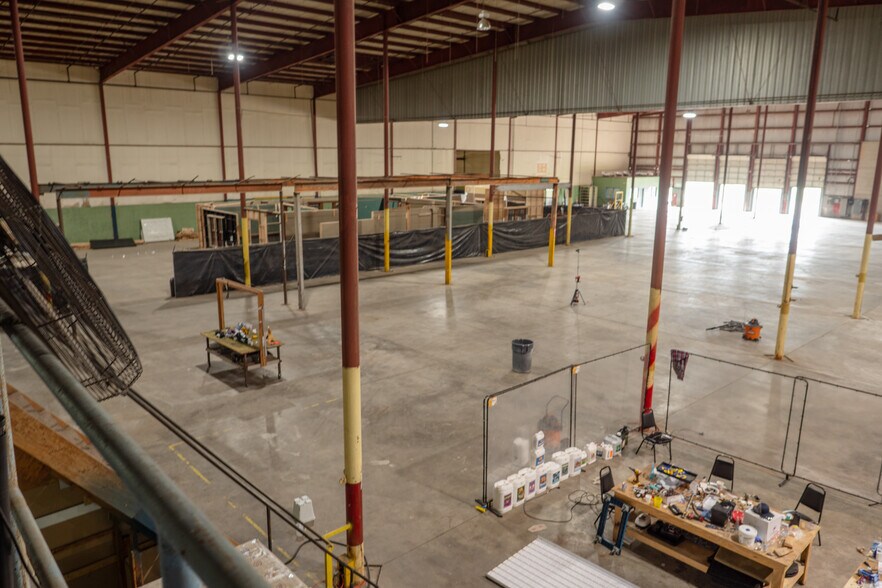 More Photos Of 1901 Boundary Ave, Pawhuska Warehouse For Lease