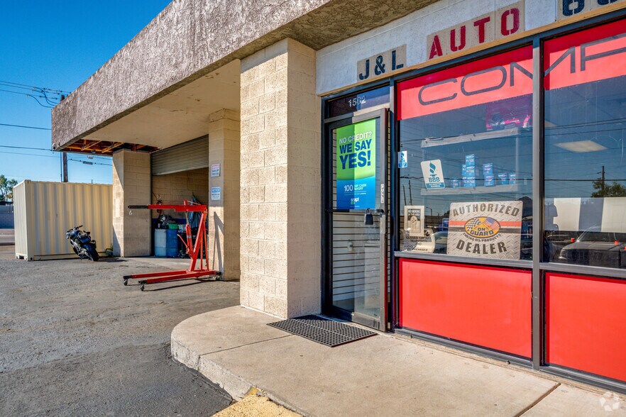 More Photos Of 1502 W Hatcher Rd, Phoenix Service For Sale