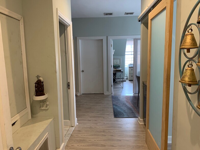 More Photos Of 110 S 20th St, Philadelphia Office For Sale