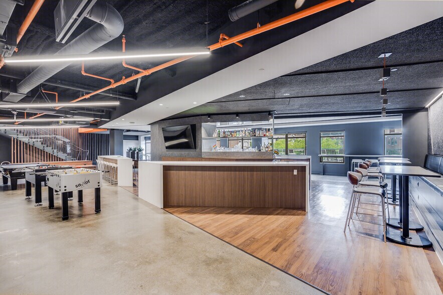 More Photos Of 10 Canal Park, Cambridge Office For Lease