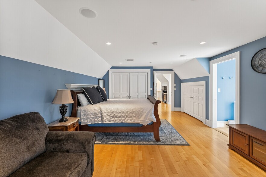 More Photos Of 78 Todds Point Rd, Dufferin Parish Specialty For Sale