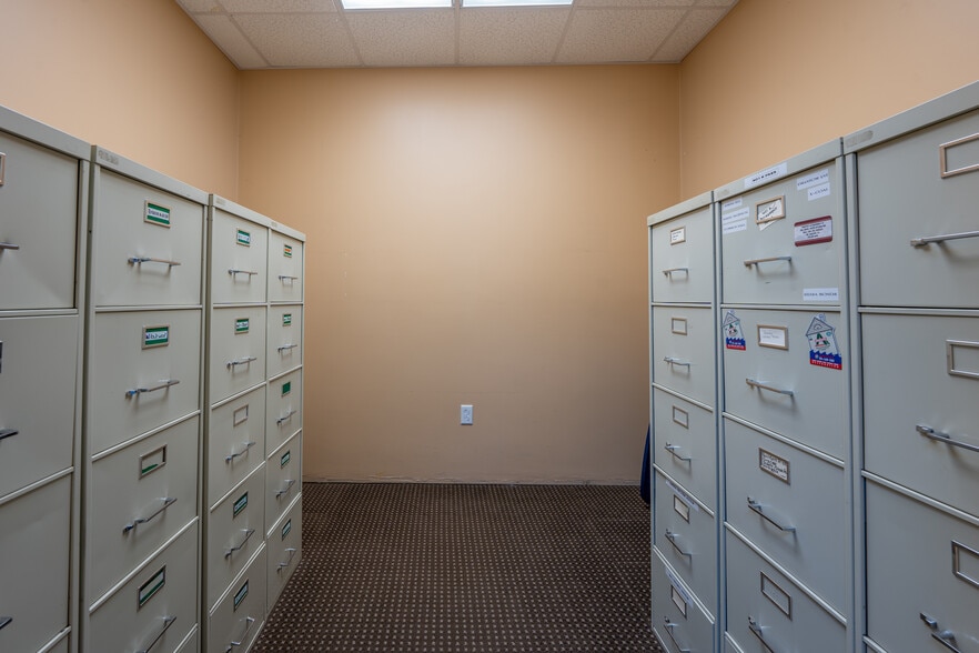 More Photos Of 2840 Ligonier St, Latrobe Office For Sale