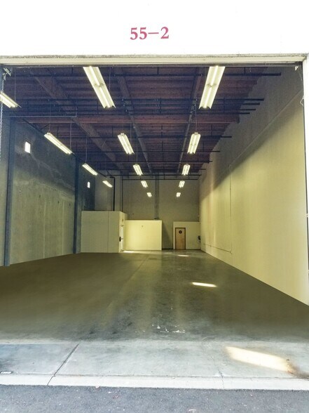 More Photos Of 55 Enterprise Ct, Napa Light Distribution For Lease