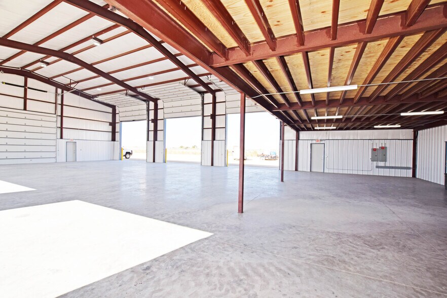 More Photos Of 1210 Edgewood ave, Odessa Industrial For Lease