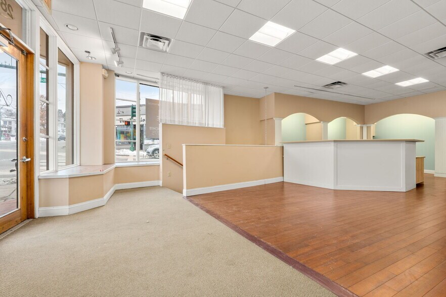 More Photos Of 285-285 Belmont St, Belmont General Retail For Sale