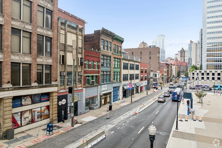 More Photos Of 1018 Fifth Ave, Pittsburgh Storefront Retail Residential For Sale