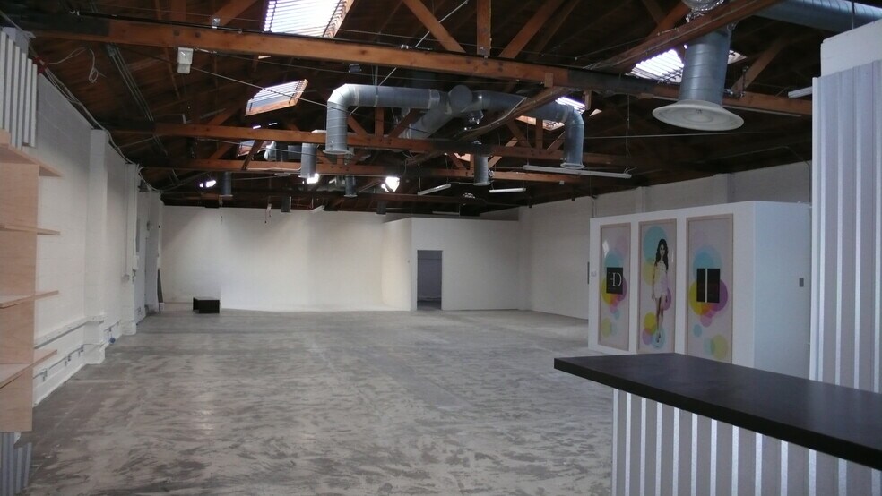 More Photos Of 6600 Lexington Ave, Los Angeles Loft Creative Space For Sale