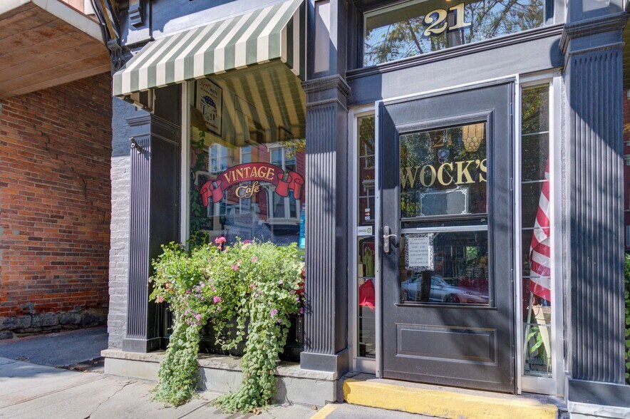 More Photos Of 19-21 W Main St, Johnstown Restaurant For Sale