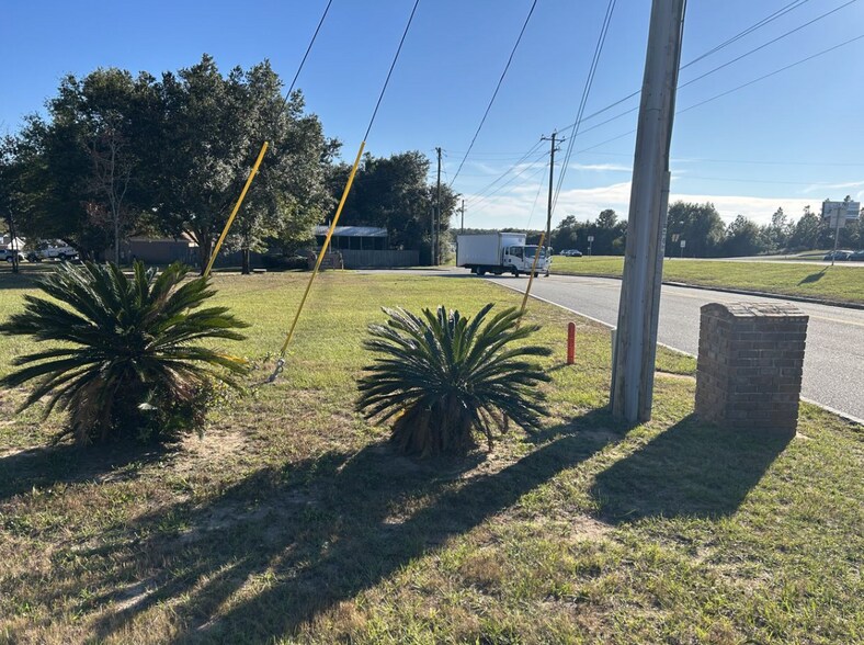 More Photos Of 5702 Pebble Ridge Dr, Milton Medical For Sale