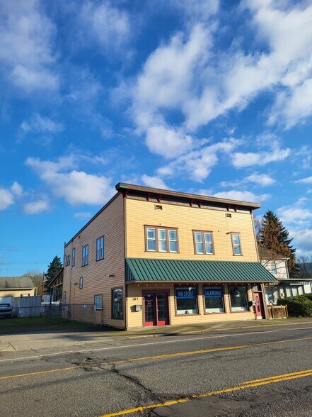 More Photos Of 223 S Lewis St, Monroe Storefront Retail Office For Sale