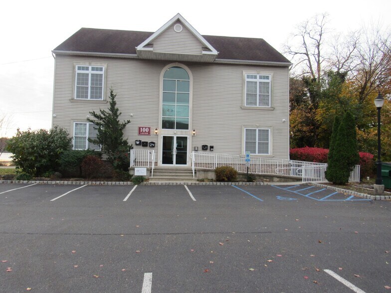 Primary Photo Of 100 Lakeview Ave, Jamesburg Medical For Lease