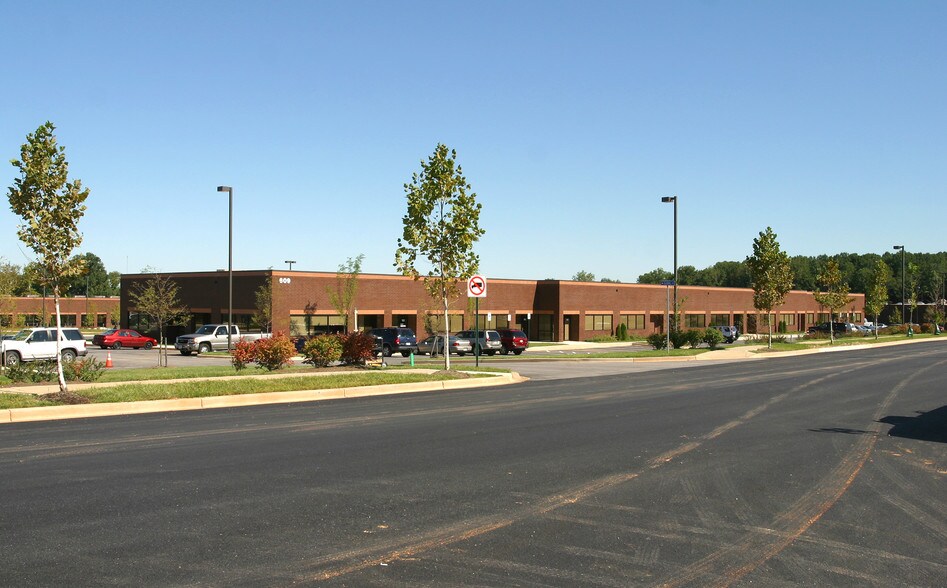 More Photos Of 513 Progress Dr, Linthicum Unknown For Lease