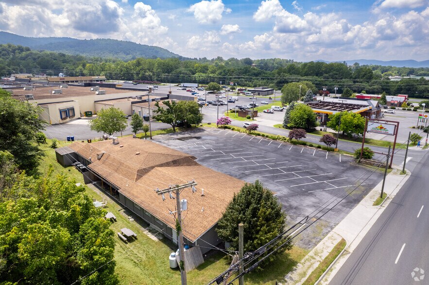 More Photos Of 865 John Marshall Hwy, Front Royal Restaurant For Sale