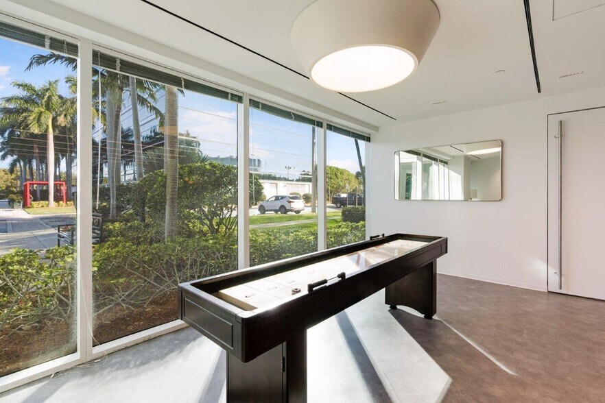 More Photos Of 500 W Cypress Creek Rd, Fort Lauderdale Unknown For Lease