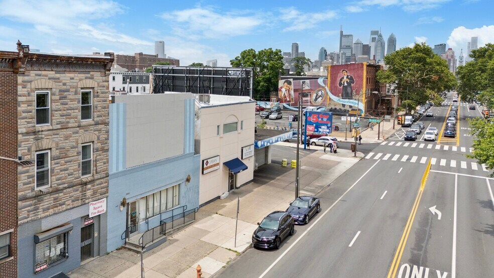 More Photos Of 1412 S Broad St, Philadelphia Storefront For Sale