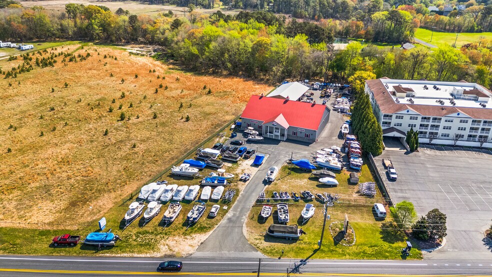 More Photos Of 30387 Cedar Neck Rd, Ocean View Flex For Sale