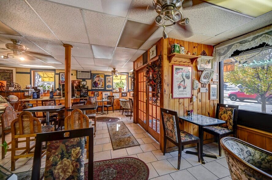 More Photos Of 501 Main St, Honesdale Restaurant For Sale