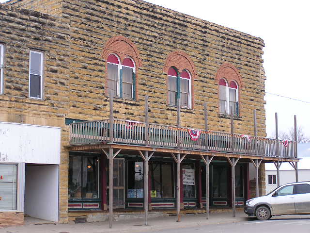 More Photos Of 105 N Main St, Sylvan Grove Restaurant For Sale