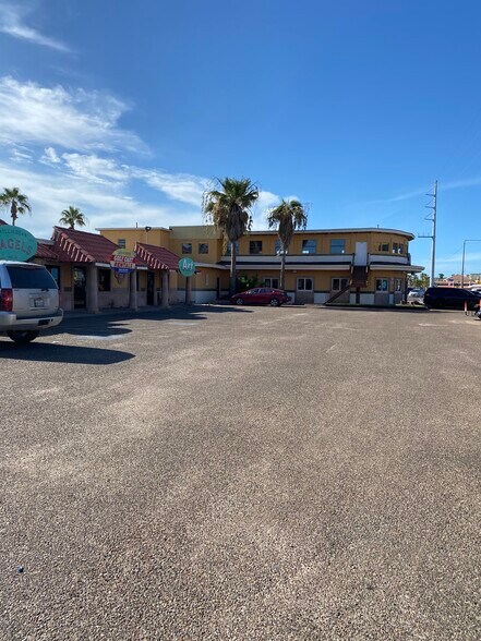 More Photos Of 1817 Padre Blvd, South Padre Island Freestanding For Lease