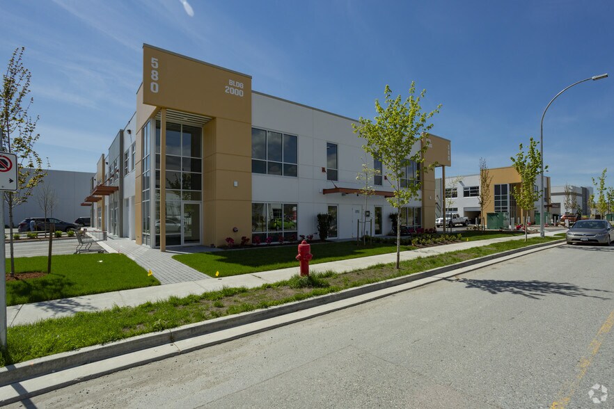 More Photos Of 580 Seaborne Ave, Port Coquitlam Light Manufacturing For Lease