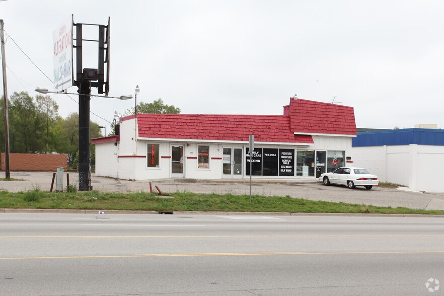 More Photos Of 3564 Alpine Ave, Grand Rapids Freestanding For Lease