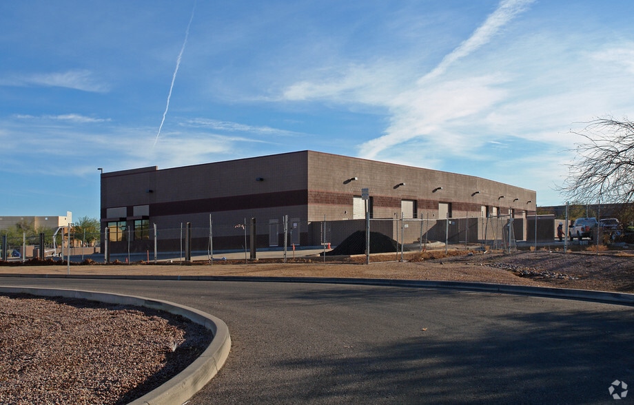 More Photos Of 7235 E Hampton Ave, Mesa Warehouse For Sale