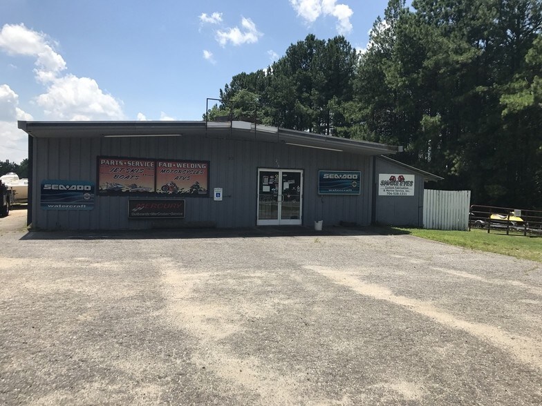 Primary Photo Of 213 State Park Rd, Troutman Warehouse For Lease
