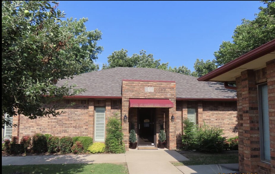 Primary Photo Of 11317 S Western Ave, Oklahoma City Medical For Sale