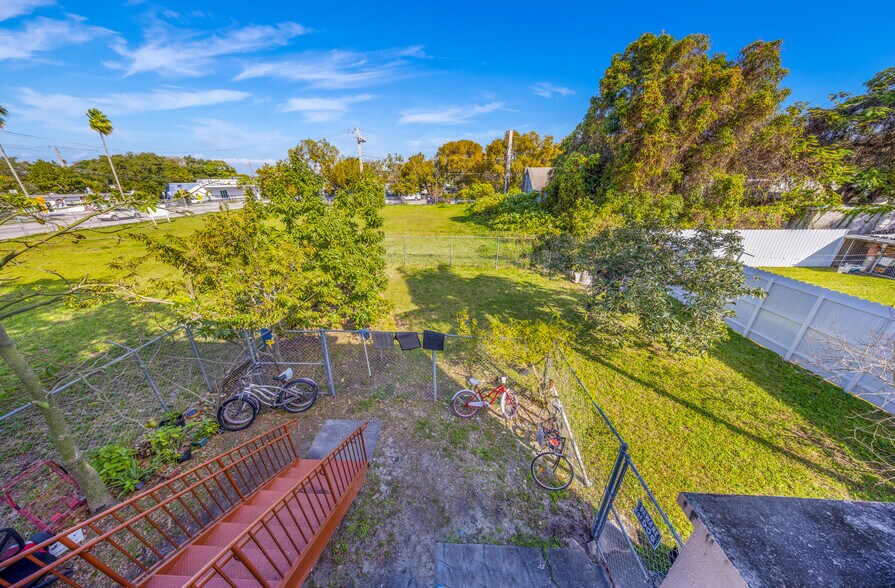 More Photos Of 193 NW 58th St, Miami Apartments For Sale