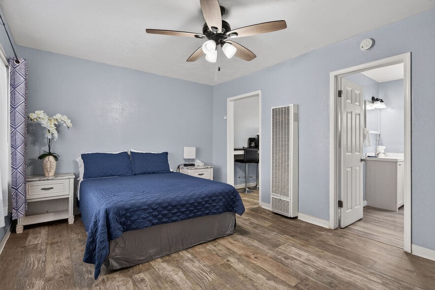 More Photos Of 2010 Feather River Blvd, Oroville Hotel For Sale