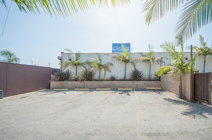 More Photos Of 5010 W Washington Blvd, Los Angeles Land For Lease