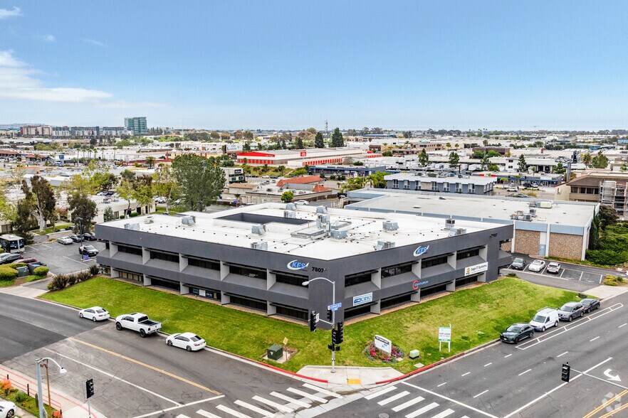 More Photos Of 7807 Convoy Ct, San Diego Office For Lease