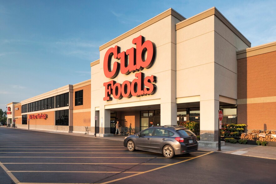 More Photos Of 2090-2100 NW Northdale Blvd, Coon Rapids Unknown For Lease