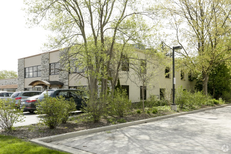 More Photos Of 12645 W Burleigh Rd, Brookfield Loft Creative Space For Lease