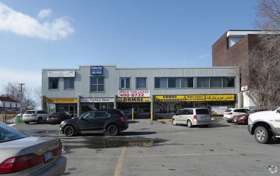 More Photos Of 3033-3049 Carling Ave, Ottawa Storefront Retail Office For Lease