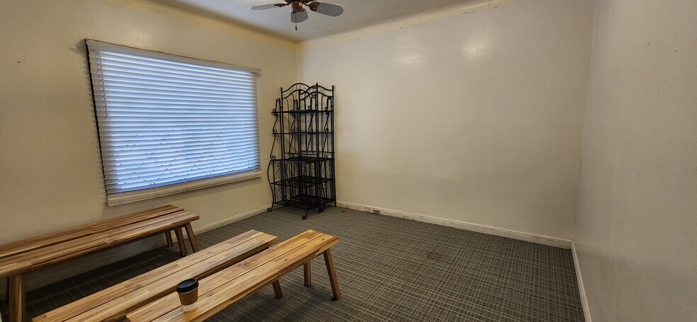 More Photos Of 608 S 6th St, Las Vegas Medical For Sale