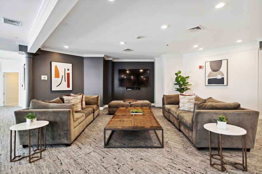 More Photos Of 100 Morgan St, Stamford Apartments For Lease