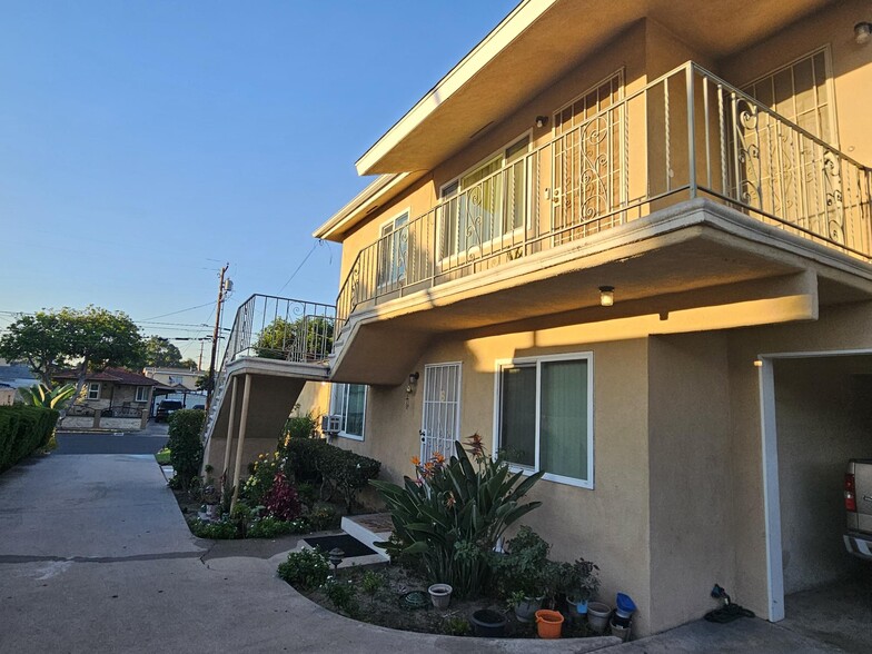 More Photos Of 4215 Hartle Ave, Cudahy Multifamily For Sale