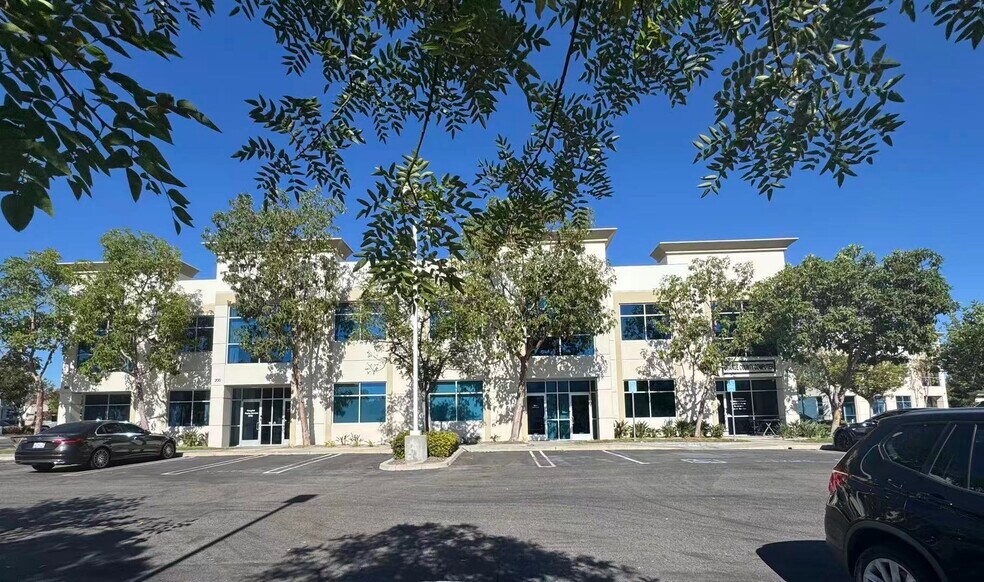 More Photos Of 26150 Enterprise Way, Lake Forest Light Manufacturing For Lease