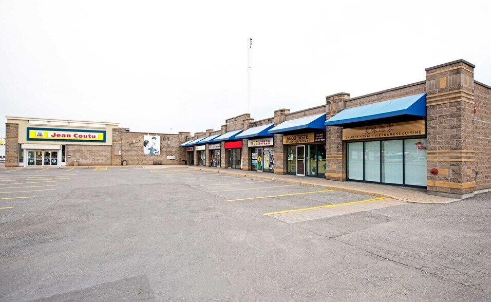 More Photos Of 2701 St Joseph Blvd, Ottawa General Retail For Lease