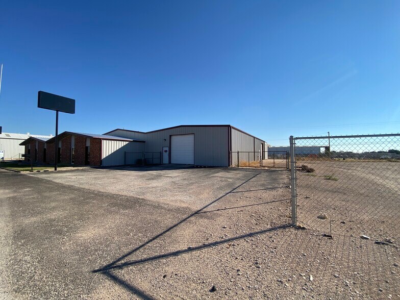 More Photos Of 8326 N County Rd W, Odessa Industrial For Lease