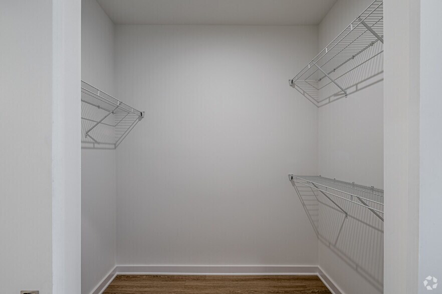 More Photos Of 620 Bloomfield Ave, Bloomfield Apartments For Lease