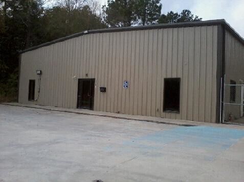 More Photos Of 1861 Bayou Dinde Pass, Lake Charles Warehouse For Lease