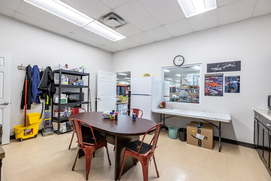 More Photos Of 3893 W State Road 47, Sheridan Light Manufacturing For Sale