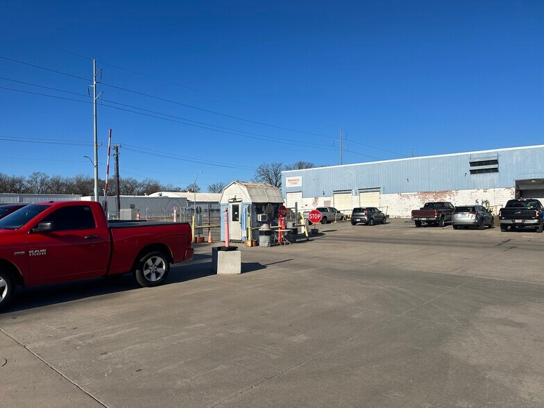 More Photos Of 4601 Newlon Rd, Fort Smith Distribution For Lease