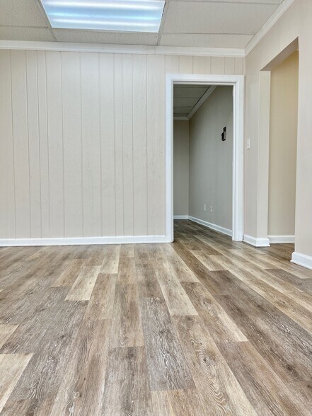 More Photos Of 23361 El Toro Rd, Lake Forest Unknown For Lease